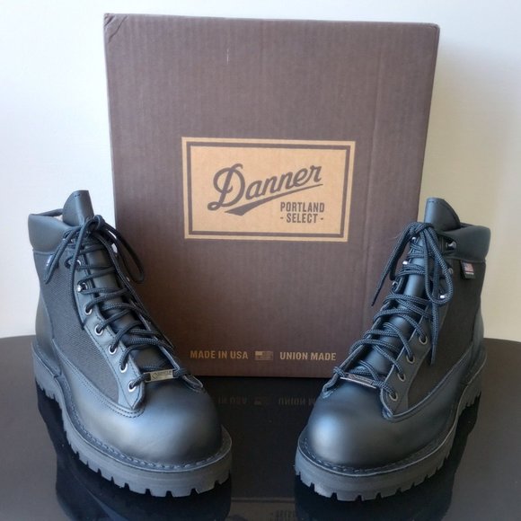 Danner Men\'s Danner Light GORE-TEX Boots in Cool Looking Black Made in USA main image 12